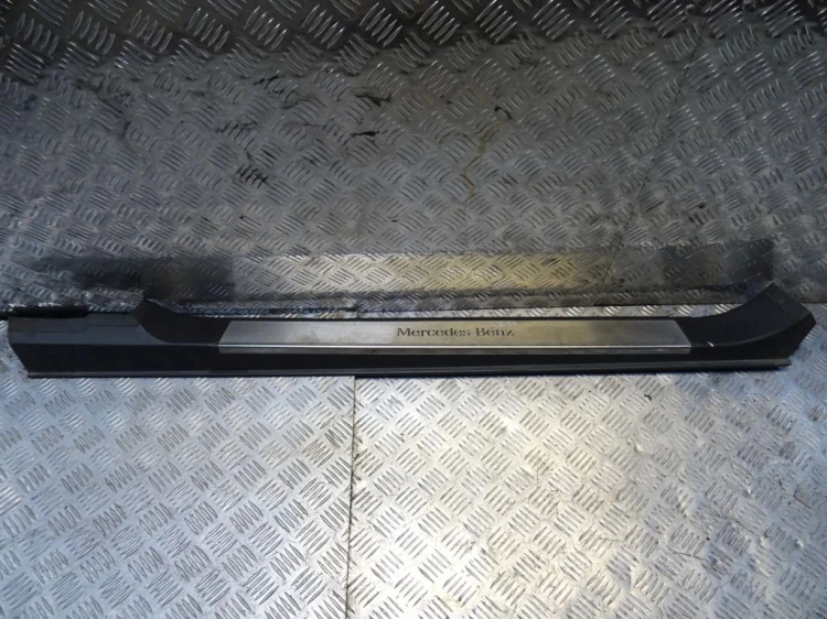 LISTWA PROGOWA LEWY PRZÓD MERCEDES CL500 W215