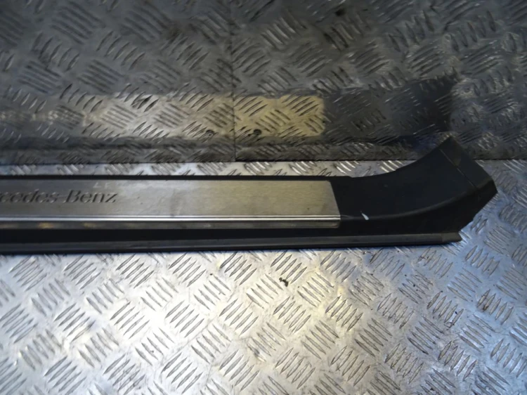 LISTWA PROGOWA LEWY PRZÓD MERCEDES CL500 W215