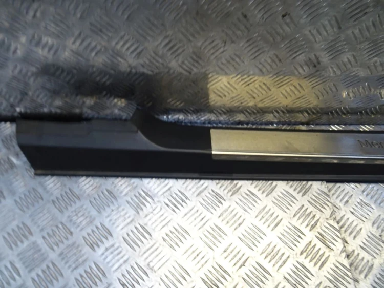 LISTWA PROGOWA LEWY PRZÓD MERCEDES CL500 W215