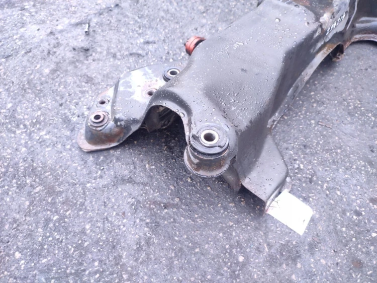 WÓZEK SANKI TYŁ BRILLIANCE BS4 (2006-2014) 1.6 101KM
