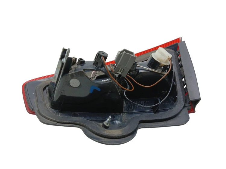 LAMPA LEWY TYŁ W KLAPE FORD MONDEO MK4 LIFT (2010-2014) 2.0 TDCI 140KM BS71