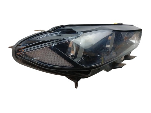 LAMPA PRAWY PRZÓD JAGUAR XE X760 (2015-2019) 2.0 D 163KM GX73-13W029-GD