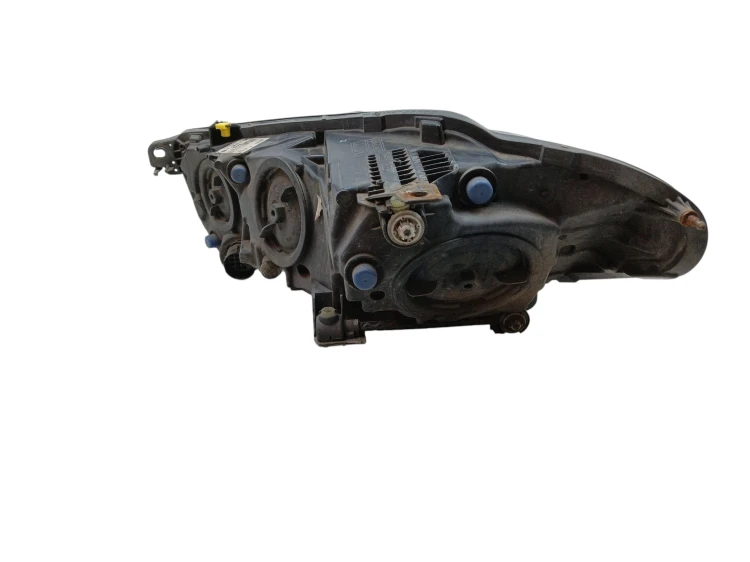 LAMPA PRAWY PRZÓD JAGUAR XE X760 (2015-2019) 2.0 D 163KM GX73-13W029-GD