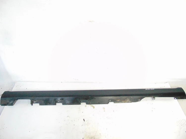 LISTWA PROGOWA LEWA AUDI A8 D4 (2009-2013) 3.0 TDI 250HP