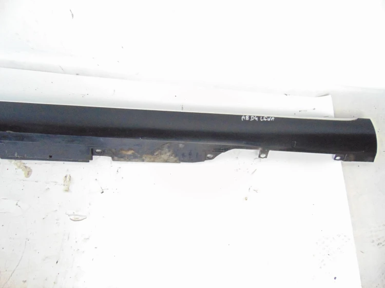 LISTWA PROGOWA LEWA AUDI A8 D4 (2009-2013) 3.0 TDI 250HP