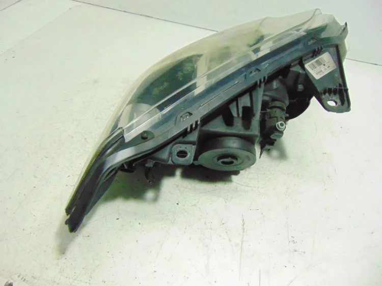 LAMPA LEWY PRZÓD RENAULT LAGUNA III (2007-) 2.0 DCI