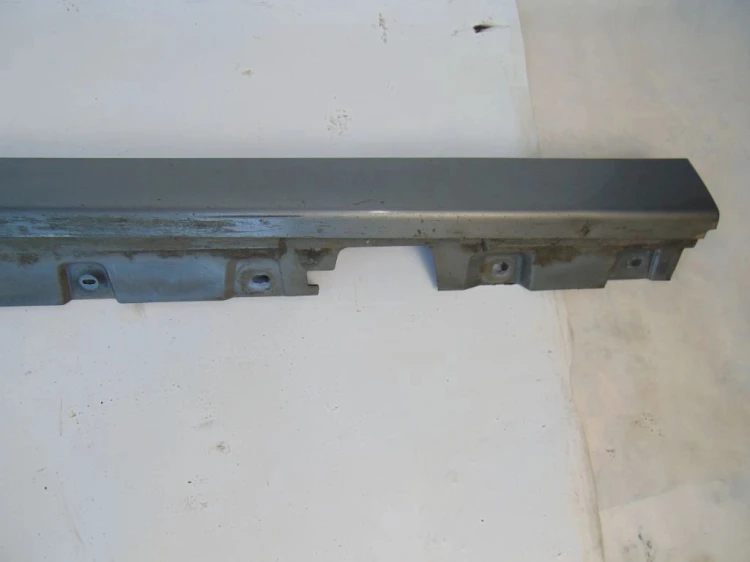 LISTWA PROGOWA PRAWA BMW F11 (2010-2013) 2.0 D 184KM 7237066