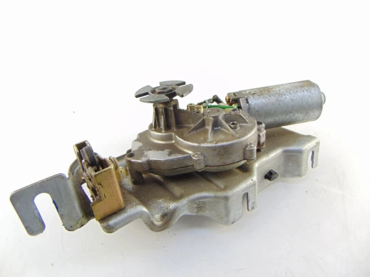 MECHANIZM WYCIERACZKI TYŁ RENAULT LAGUNA I 2.0 16V 7700831512
