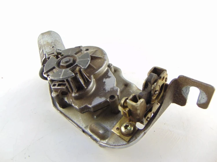 MECHANIZM WYCIERACZKI TYŁ RENAULT LAGUNA I 2.0 16V 7700831512