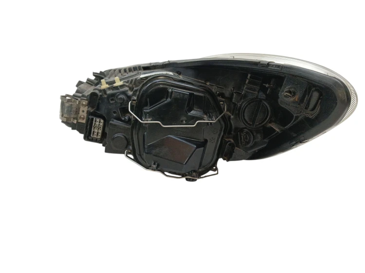 LAMPA PRAWY PRZÓD VOLVO C30 LIFT (2010-2012) 1.6 16V 100KM 31214800