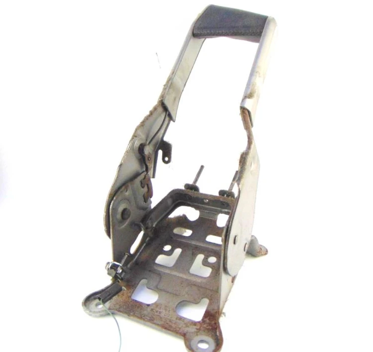 DŹWIGNIA HAMULCA RĘCZNEGO RENAULT MEGANE II (2002-2005) 8200273004