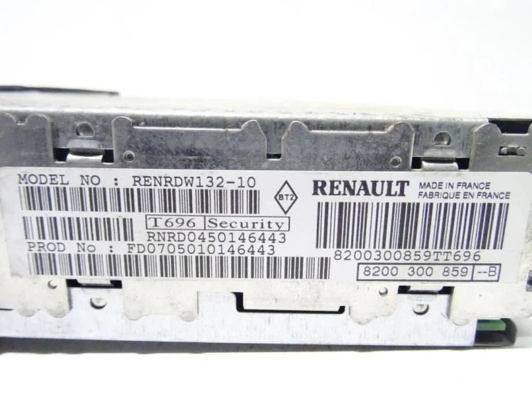 RADIO CD RENAULT SCENIC II (2003-2005) 8200300859-B