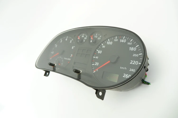 LICZNIK AUDI A3 8L (1996-2000) 1.8 20V 125KM 8L0919860AX