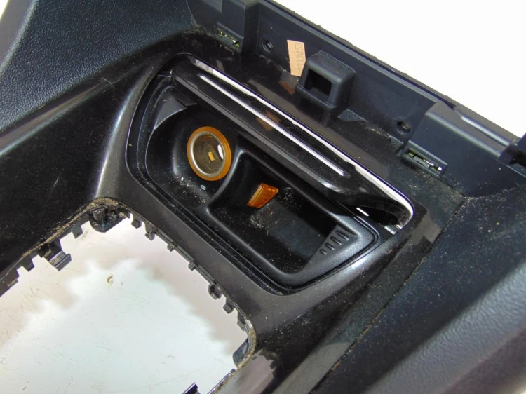 TUNEL ŚRODKOWY CITROEN C5 III (2008 -) 1.6 HDI