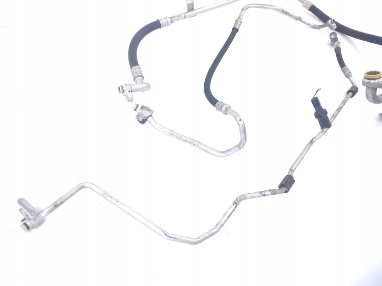 PRZEWODY KLIMATYZACJI BMW F10 (2010-2013) 2.0 D 184KM
