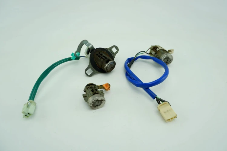 ZESTAW STARTOWY MAZDA PREMACY (1999-2001) 1.8 16V 279700-1751