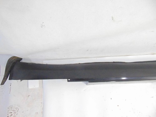 LISTWA PROGOWA PRAWA MASERATI QUATTROPORTE V (2004-2012)