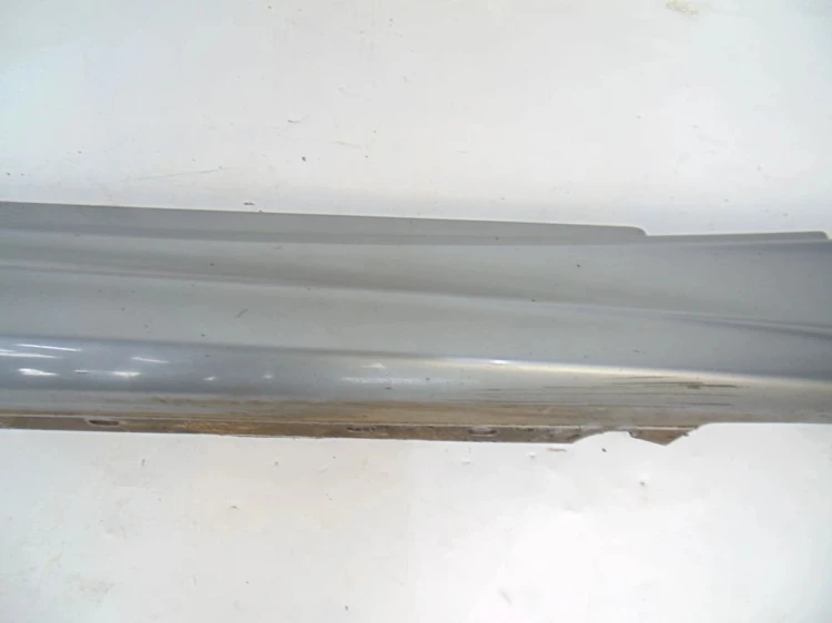 LISTWA PROGOWA PRAWA BMW E88 (2008-2013) 2.0 D 143KM
