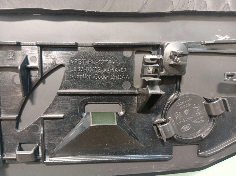 SZYBA CZOŁOWA LAND ROVER DEFENDER II L663 (2019-) 2.0 SD4 241KM