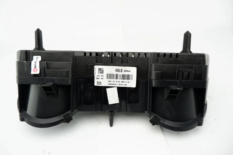 LICZNIK SEAT LEON II LIFT (2009-2012) 1.4 TSI 125KM 1P0920810H