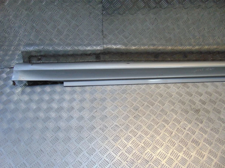 LISTWA NAKŁADKA PROGU LEWA MERCEDES B W245 (2005-2008) B170 1.7 116KM
