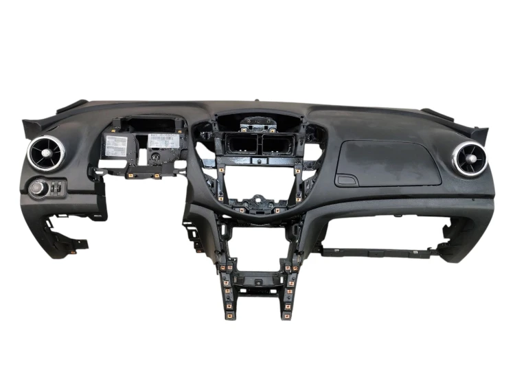 DESKA ROZDZIELCZA CHEVROLET TRAX I (2012-2016) 1.6 16V 116KM