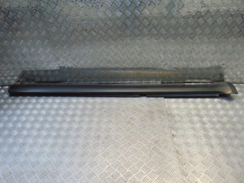 LISTWA PROGOWA PRAWA HYUNDAI TUCSON I (2004-2010) 2.0 16V
