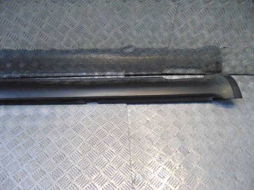 LISTWA PROGOWA PRAWA HYUNDAI TUCSON I (2004-2010) 2.0 16V