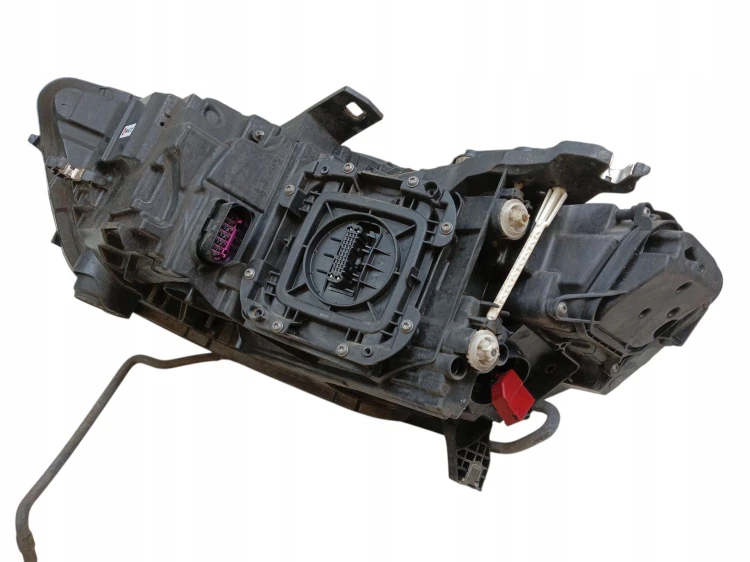 LAMPA PRAWY PRZÓD AUDI A6 C7 LIFT (2014-2018) 2.0 TDI 190KM 4G0941034J