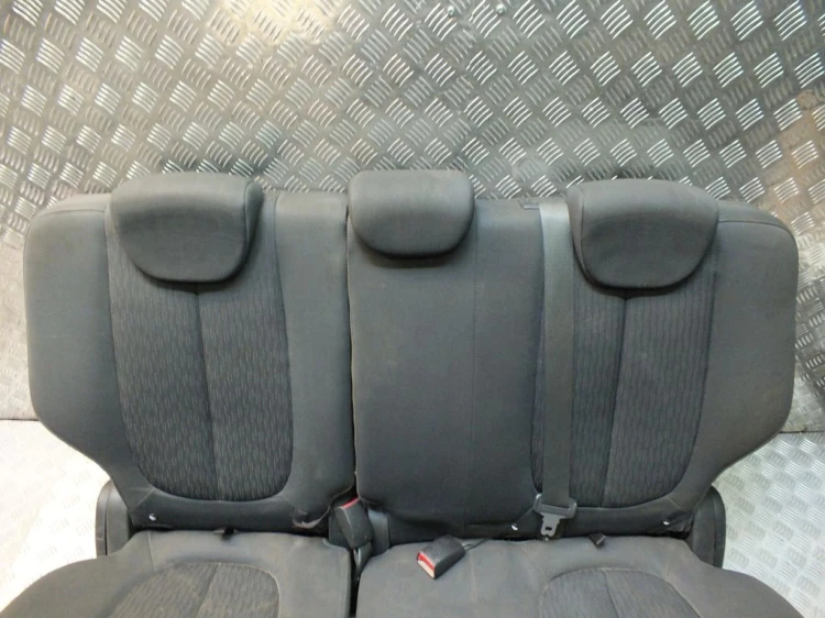 KANAPA TYŁ KIA CARENS III (2006 - 2013) 2.0 CRDI