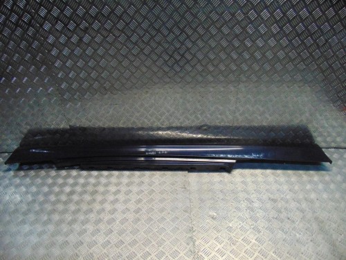 LISTWA PROGOWA PRAWA BMW E82 (2007-2011) 123D N47D20D 204KM