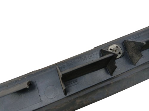 LISTWA SZYBY CZOŁOWEJ PRAWA CITROEN C5 III (2008-2010) 2.0 HDI 163KM 965914