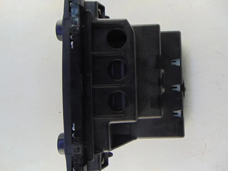 RADIO CD VOLVO XC90 (2002-2006) 2.4 D5 163KM 30679465-1