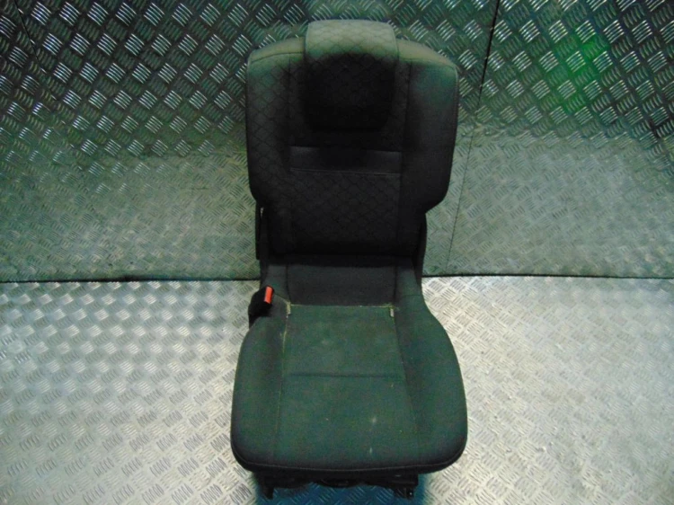 FOTEL TYŁ LEWY RENAULT SCENIC III (2009-2013) 1.5 DCI