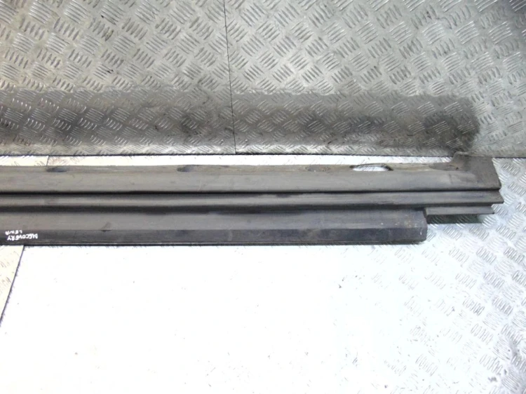 LISTWA PROGOWA LEWA LAND ROVER RANGE ROVER III(2001-2012) 3.0D 177