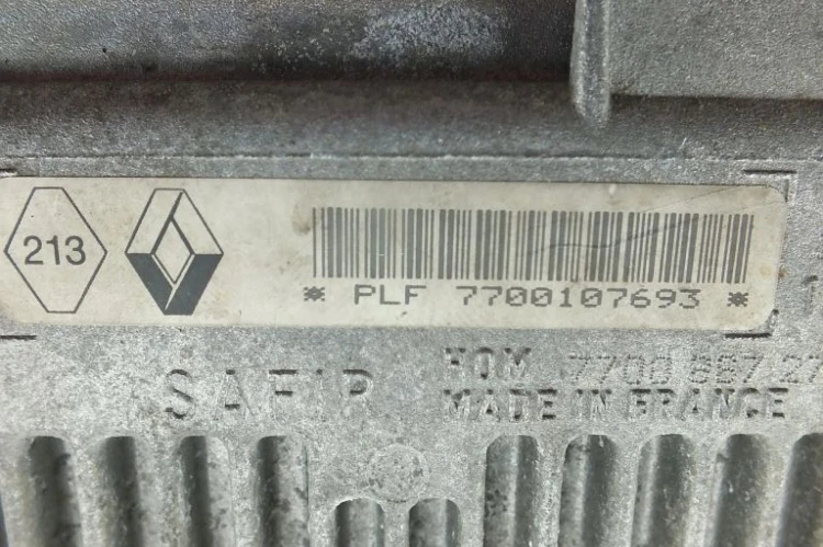 KOMPUTER STEROWNIK SILNIKA RENAULT CLIO I 1.2 8V 7700107693