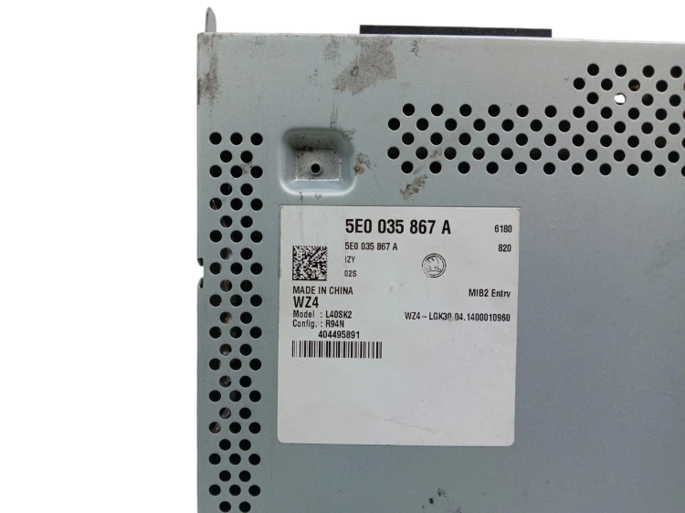 RADIO SKODA OCTAVIA III (2012-2016) 1.6 TDI 105KM 5E0035867A