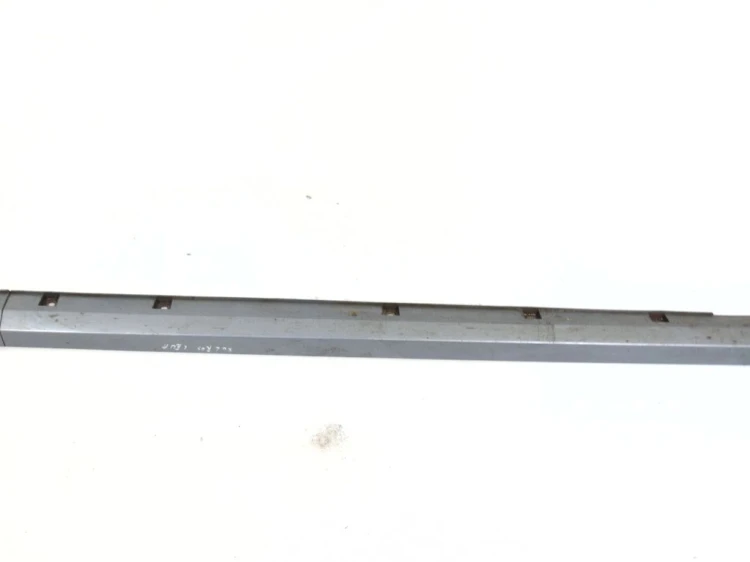 LISTWA NAKŁADKA PROGU LEWA RENAULT KOLEOS (2008-2013) 2.0 DCI