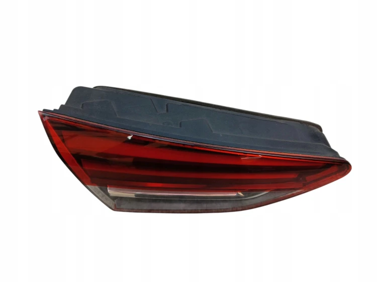 LAMPA LEWY TYŁ W KLAPE OPEL INSIGNIA B (2017-2020) 2.0 CDTI 170KM 39108785