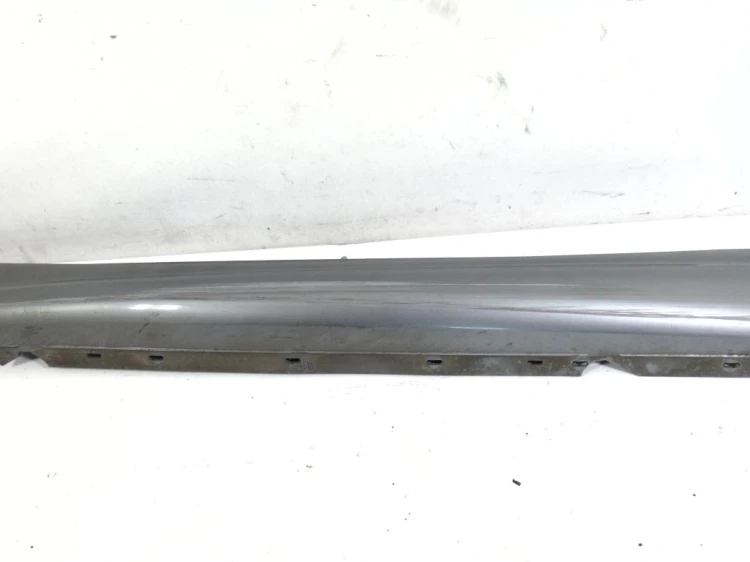 LISTWA NAKŁADKA PROGU LEWA BMW E81 LIFT(2007-2011) 2.0 D N47D20C