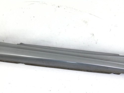 LISTWA NAKŁADKA PROGU PRAWA BMW E81 LIFT(2007-2011) 2.0 D N47D20C
