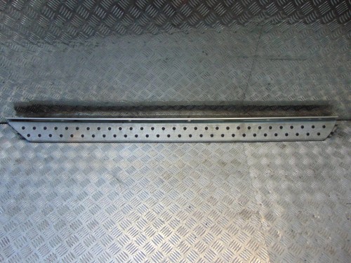 LISTWA PROGOWA LEWA BMW X5 E53 (1999-2006)