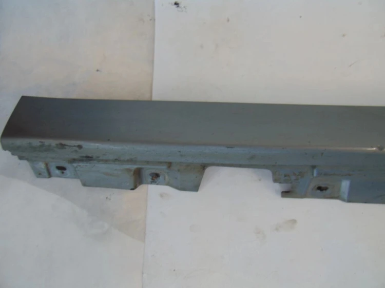 LISTWA PROGOWA LEWA BMW F11 (2010-2013) 2.0 D 184KM 7237065