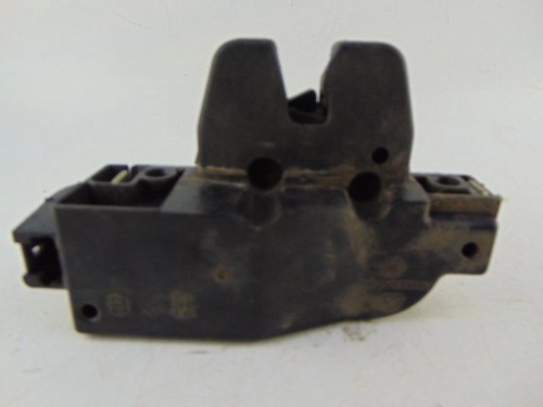 ZAMEK KLAPY BAGAŻNIKA CITROEN C3 I (2002-2005) 1.4 8V 9646091580