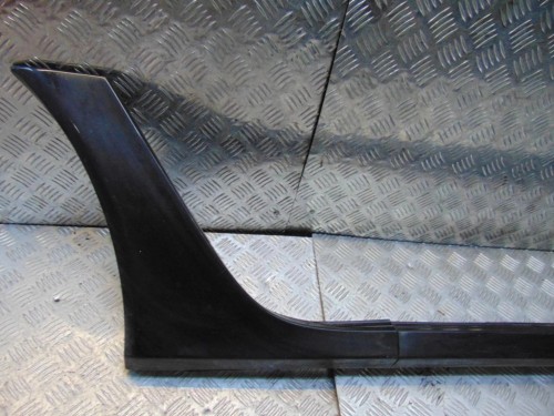 LISTWA PROGOWA PRAWA RENAULT KOLEOS (2008-2013) 2.0 DCI