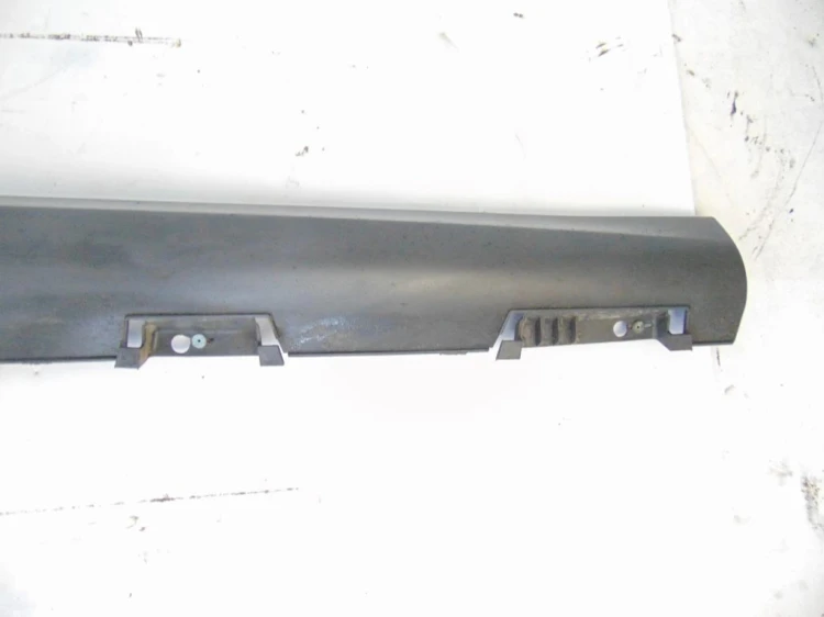LISTWA PROGOWA PRAWA PEUGEOT 207 (2006-2009) 1.6 VTI 120KM