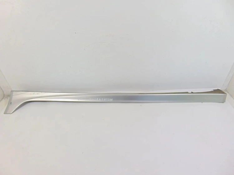 LISTWA NAKŁADKA PROGU LEWA HONDA ACCORD VIII (2008-2010) 2.2 I-DTEC 180
