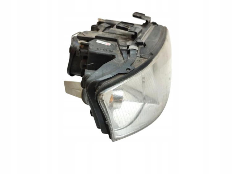LAMPA PRAWY PRZÓD AUDI A6 C5 (1997-2001) 1.8 T 150KM 08-141-1102R
