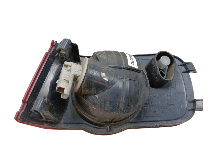 LAMPA LEWY TYŁ ZDERZAKA CITROEN C3 PICASSO LIFT (2012-2017) 1.6 e-HDI 92KM