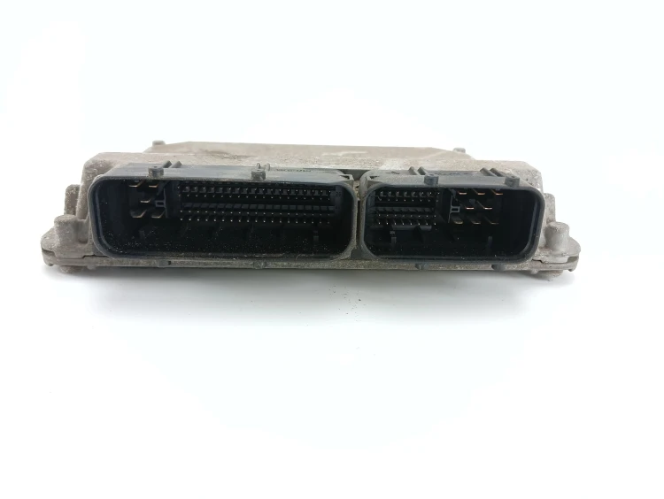KOMPUTER STEROWNIK SILNIKA SKODA OCTAVIA I LIFT (2000-2010) 1.6 8V 102KM 06